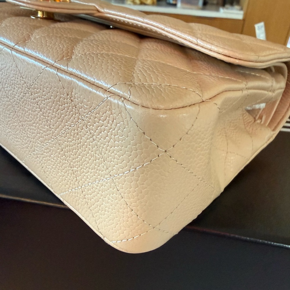 Chanel Beige Clair Medium Double Flap - Picture 4 of 12